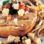 C&ocirc;telettes de porc grill&eacute;es, sauce vierge aux agrumes et &agrave; la Feta